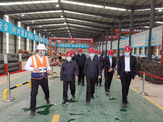 全省建筑工程質(zhì)量管理標(biāo)準(zhǔn)化推進(jìn)觀摩會(huì)在鄭州召開(kāi)-2-20230902093231